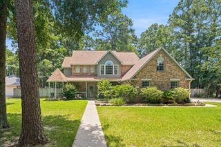 402 Fairbanks Drive, Magnolia, TX 77354