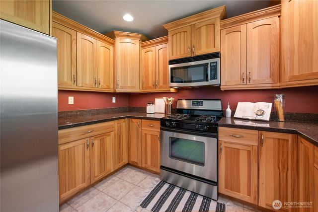 8178 Skeena Way, Blaine, WA 98230