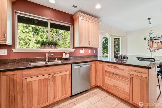 8178 Skeena Way, Blaine, WA 98230