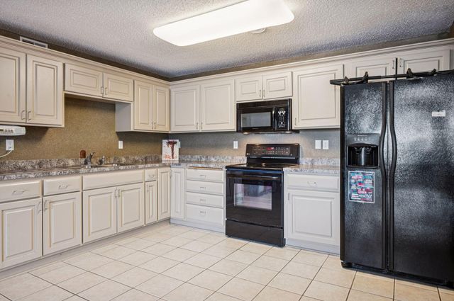 11163 195th Avenue NW, Elk River, MN 55330