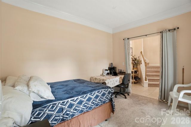 5619 Hedgecrest Place, Charlotte, NC 28269