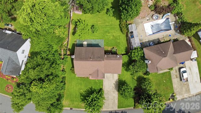 5619 Hedgecrest Place, Charlotte, NC 28269