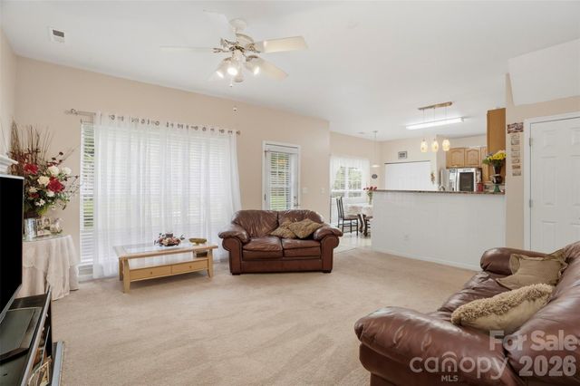 5619 Hedgecrest Place, Charlotte, NC 28269