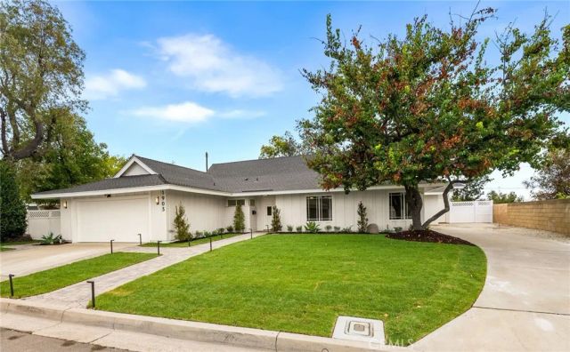 1903 E Bolingridge, Orange, CA 92865