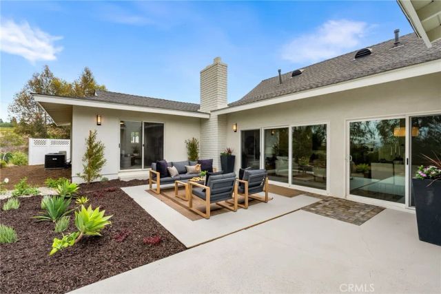 1903 E Bolingridge, Orange, CA 92865