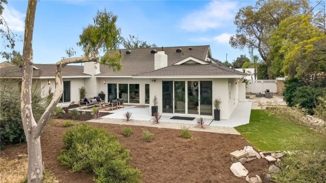 1903 E Bolingridge, Orange, CA 92865