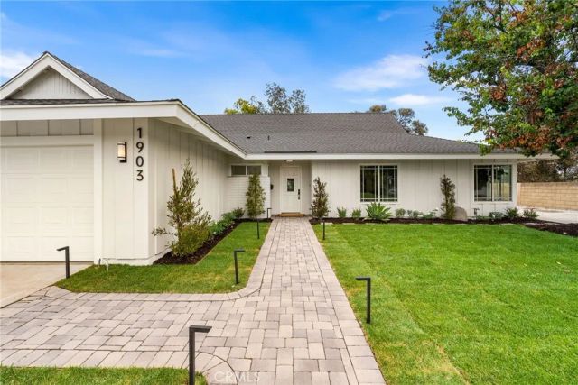1903 E Bolingridge, Orange, CA 92865