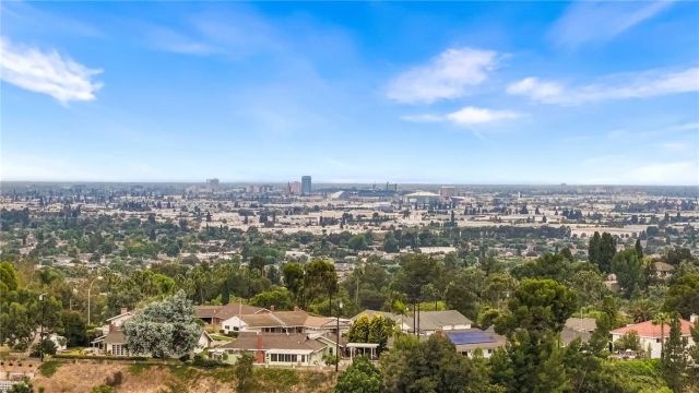 1903 E Bolingridge, Orange, CA 92865