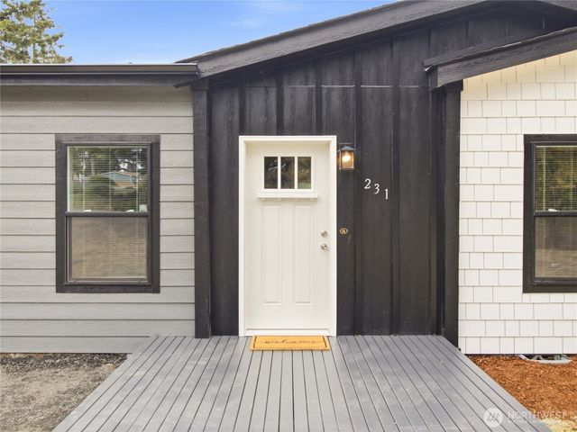 231 E Wood Lane, Shelton, WA 98584
