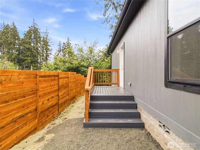 231 E Wood Lane, Shelton, WA 98584