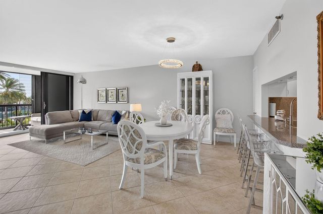 4748 S Ocean Boulevard 301, Highland Beach, FL 33487