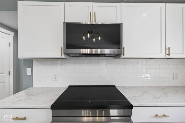 6645 Buffalo Drive, Nineveh, IN 46164