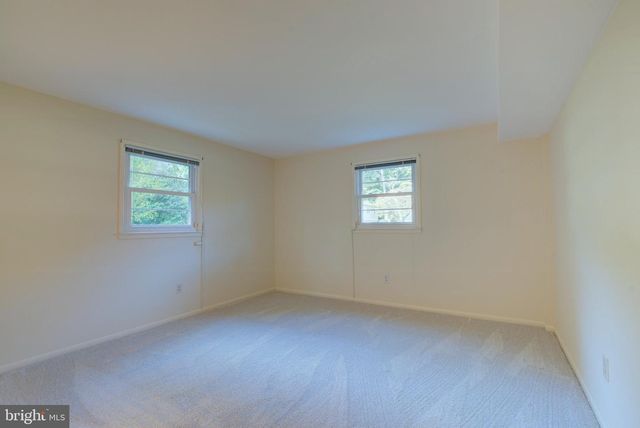 6914 HADLOW DR, Springfield, VA 22152