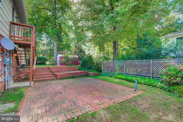 6914 HADLOW DR, Springfield, VA 22152
