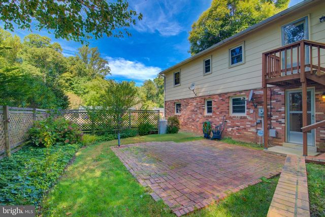 6914 HADLOW DR, Springfield, VA 22152