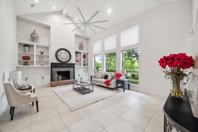 14 Tredington Street, Sugar Land, TX 77479