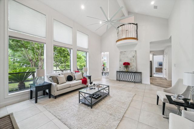 14 Tredington Street, Sugar Land, TX 77479