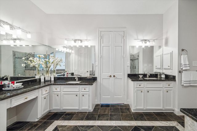 14 Tredington Street, Sugar Land, TX 77479