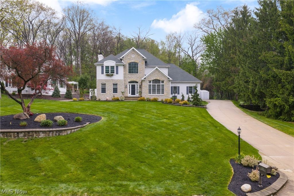 2515 Holgate Road, Akron, OH 44313