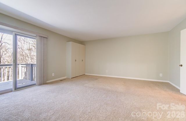 1270 Glen Cannon Drive, Pisgah Forest, NC 28768