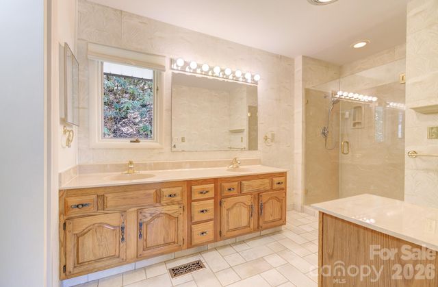 1270 Glen Cannon Drive, Pisgah Forest, NC 28768