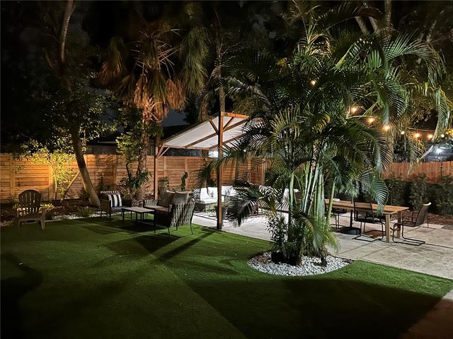 2116 W SAINT LOUIS STREET W, Tampa, FL 33607