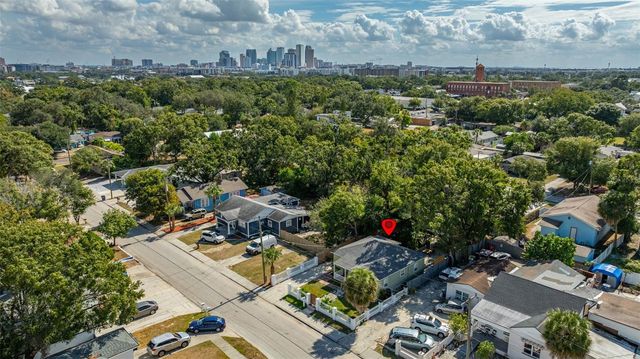 2116 W SAINT LOUIS STREET W, Tampa, FL 33607