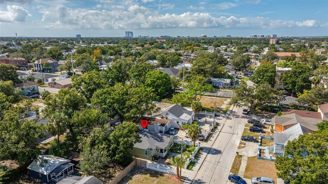 2116 W SAINT LOUIS STREET W, Tampa, FL 33607