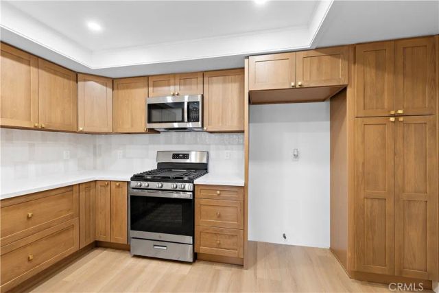 16512 Blackbeard Lane 204, Huntington Beach, CA 92649