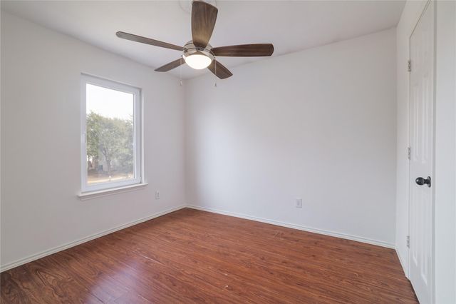 13237 Coomes DR, Del Valle, TX 78617