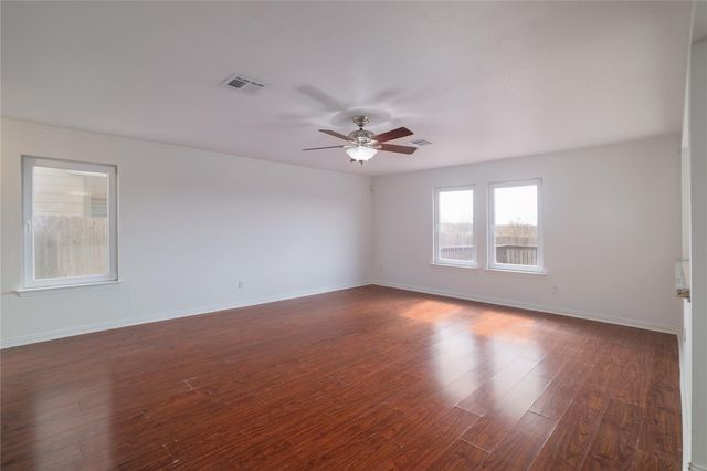 13237 Coomes DR, Del Valle, TX 78617