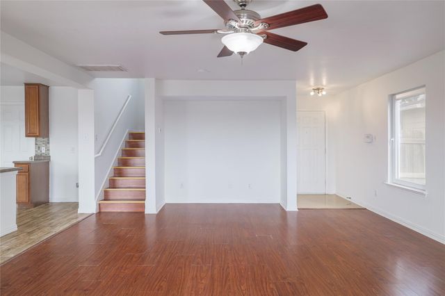 13237 Coomes DR, Del Valle, TX 78617