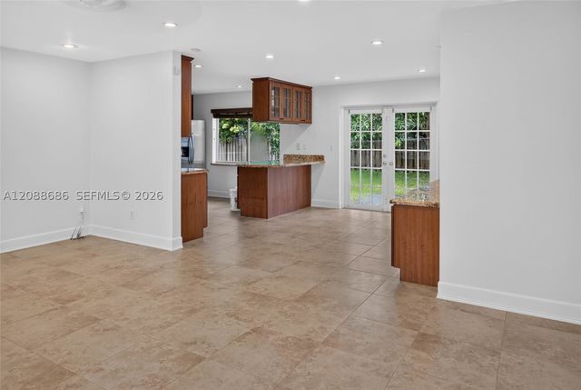 9875 SW 83rd St 0, Miami, FL 33173