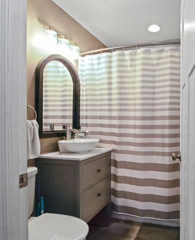 337 N Virginia Street, Hobart, IN 46342