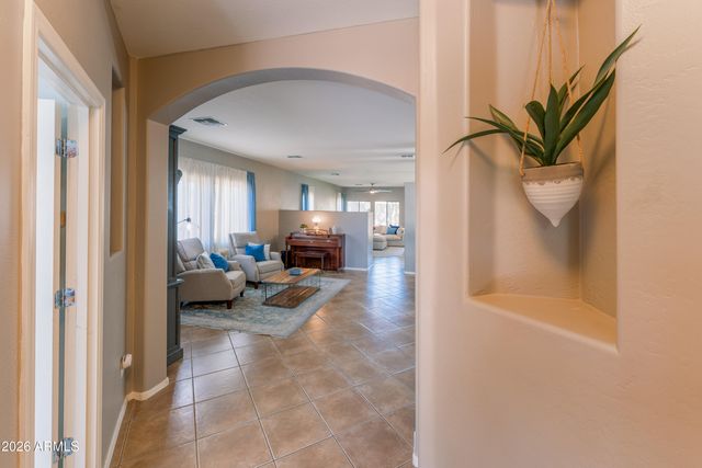 2570 W GRANITE PASS Road, Phoenix, AZ 85085