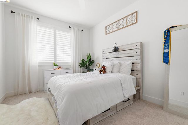 2225 Delta View Ave, Sacramento, CA 95832