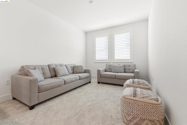 2225 Delta View Ave, Sacramento, CA 95832