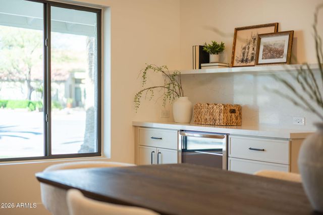 6009 E MONTE CRISTO Avenue, Scottsdale, AZ 85254