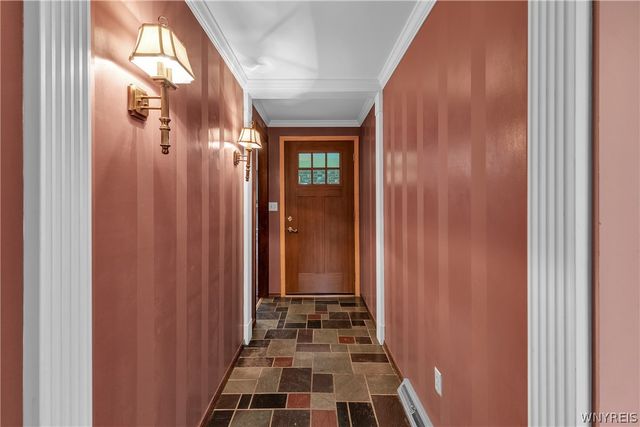 426 Hawthorne Place, Porter, NY 14174