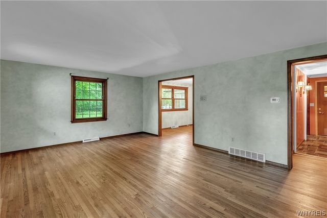 426 Hawthorne Place, Porter, NY 14174