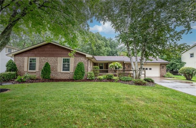 426 Hawthorne Place, Porter, NY 14174