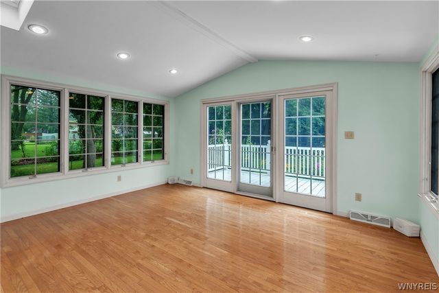 426 Hawthorne Place, Porter, NY 14174