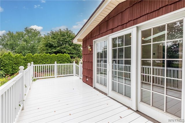 426 Hawthorne Place, Porter, NY 14174