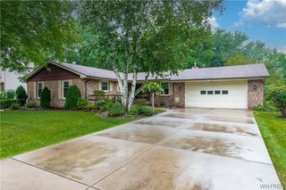 426 Hawthorne Place, Porter, NY 14174