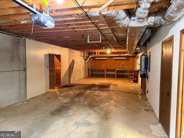 2001 Two Springs Way, Lawrenceville, GA 30043