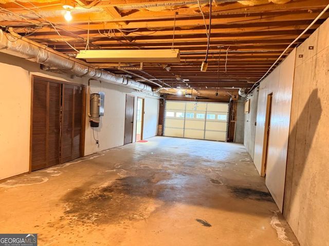 2001 Two Springs Way, Lawrenceville, GA 30043