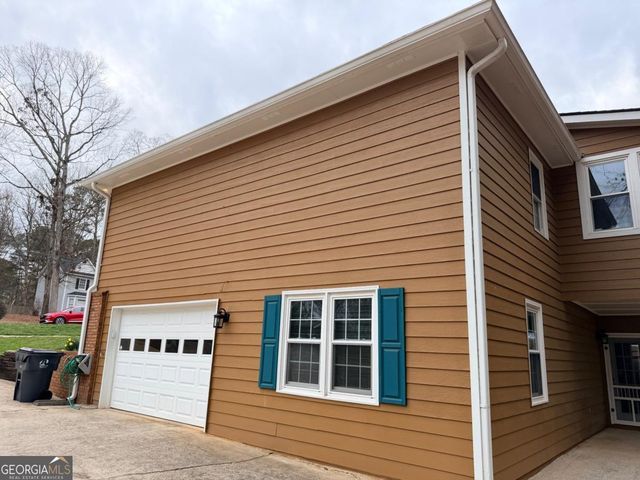 2001 Two Springs Way, Lawrenceville, GA 30043