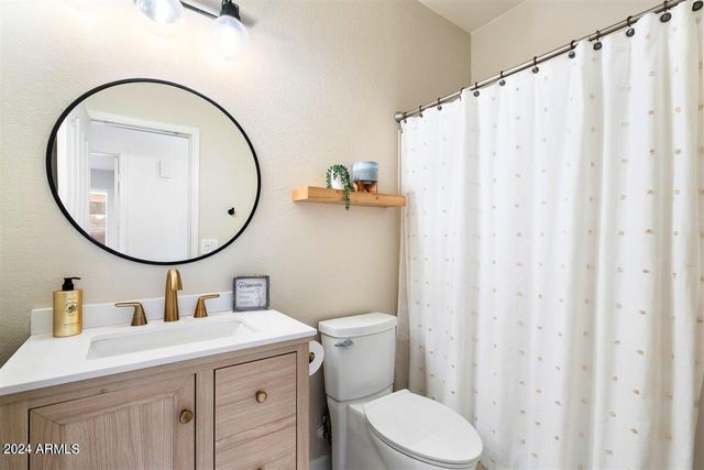 1218 W Myrna Lane, Tempe, AZ 85284
