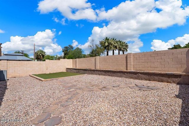 1218 W Myrna Lane, Tempe, AZ 85284