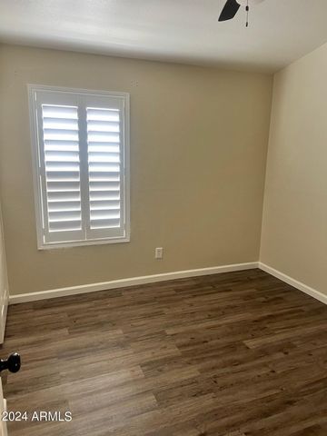 1218 W Myrna Lane, Tempe, AZ 85284